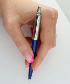 Parker Jotter 2123427 Niebieski CT – ikona lat 50. w nowoczesnym wydaniu z grawerem niebieski.jpg